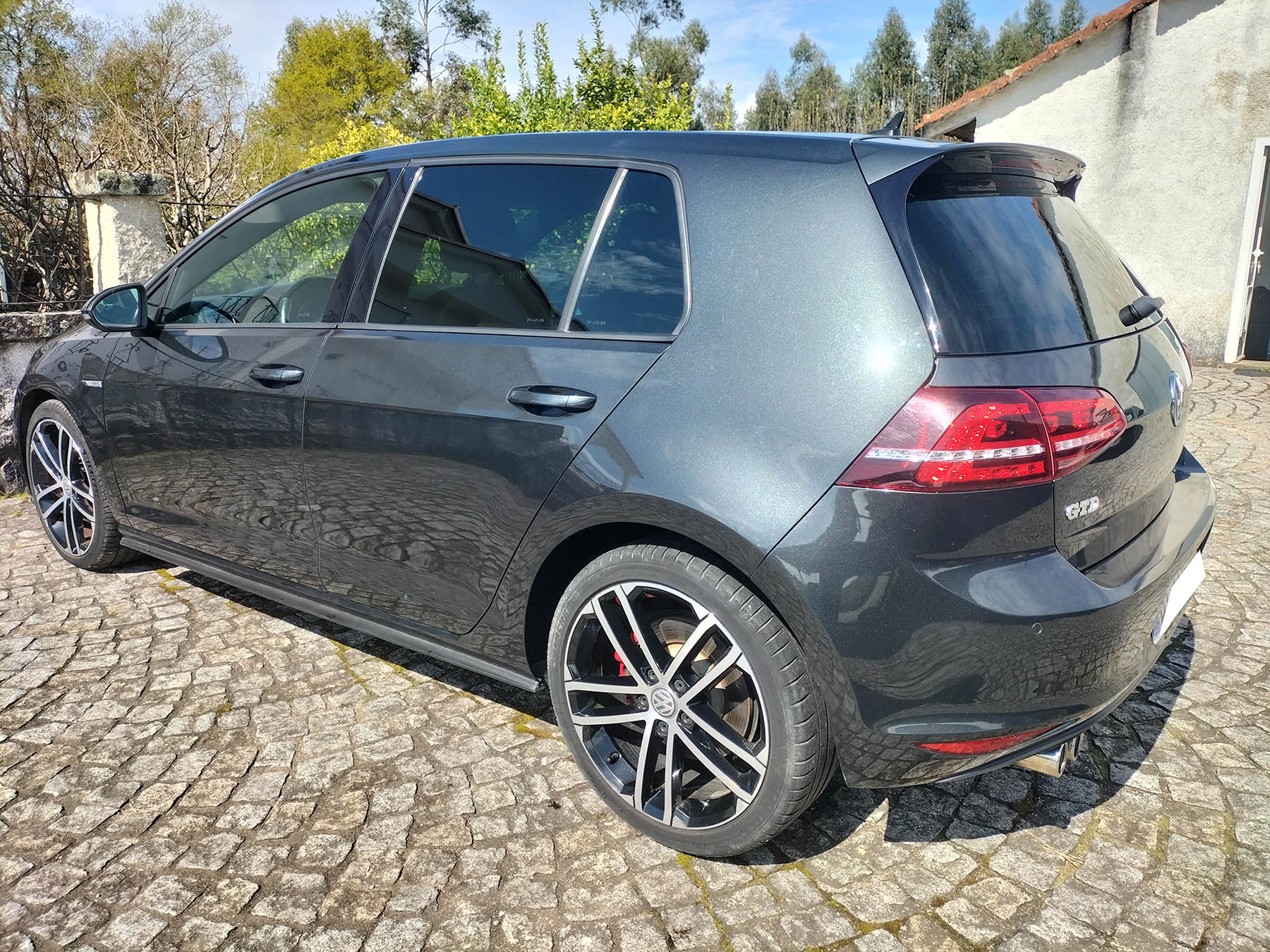 car